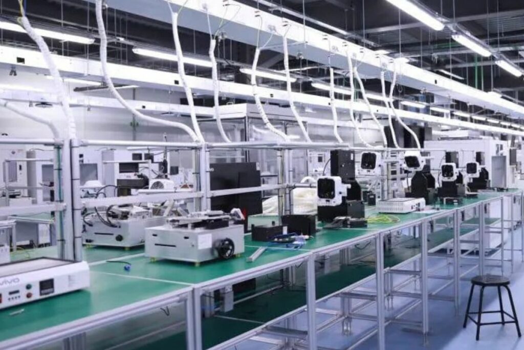 Une usine de smartphones entre en exploitation à Oran