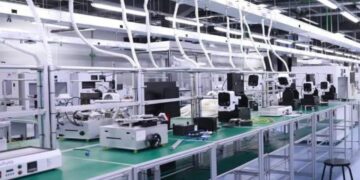 Une usine de smartphones entre en exploitation à Oran