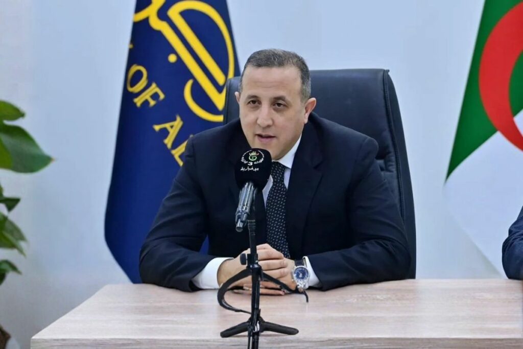 Banque Algérie appel aux banques ouverture accès services financiers