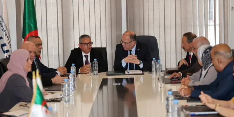 Ali Kessaci prend la direction de la SNTF