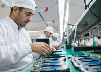 Industrie du smartphone en Algérie avec une usine Vivo implantée à Oran