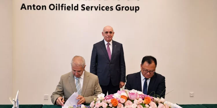 Sonatrach et Anton Oilfield Services Group lors de la signature d’un protocole d’entente à Pékin
