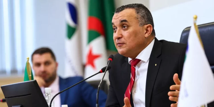 Infrastructures de fibre optique en Algérie dans le cadre du développement du réseau FTTH