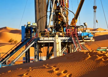 Installations d'hydrocarbures de Sonatrach en Algérie, illustrant les investissements de Sonatrach en 2026.